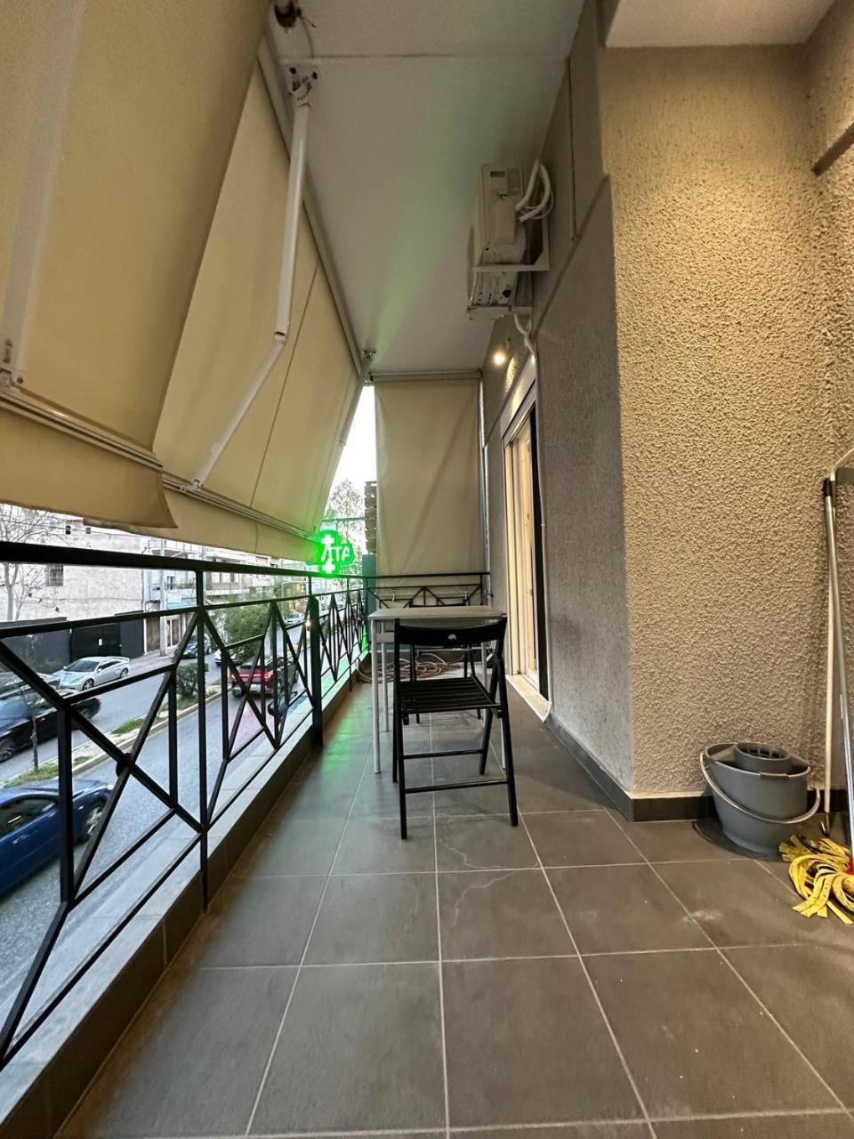 Warm And Modern Brand New Apartment Pireo Esterno foto