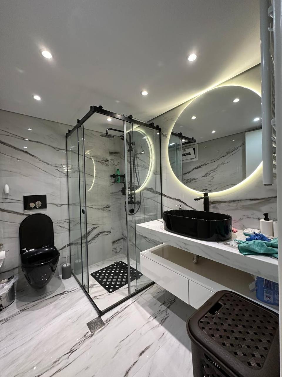Warm And Modern Brand New Apartment Pireo Esterno foto